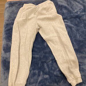 White cuffed white pants